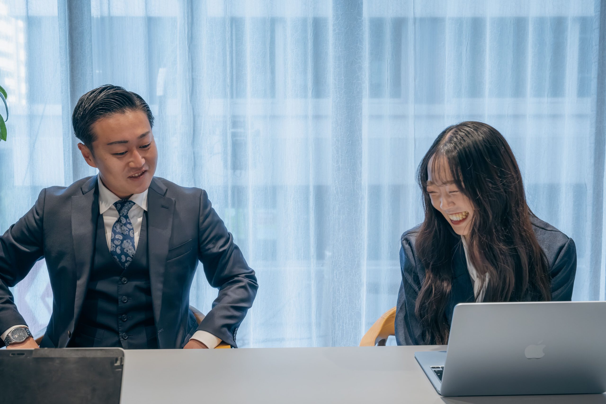 recruit_environment_contents_image